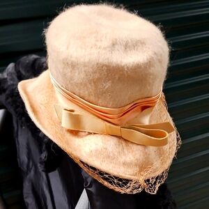 Medusa antique hat Elegant Cream Hat with Ribbon Accent